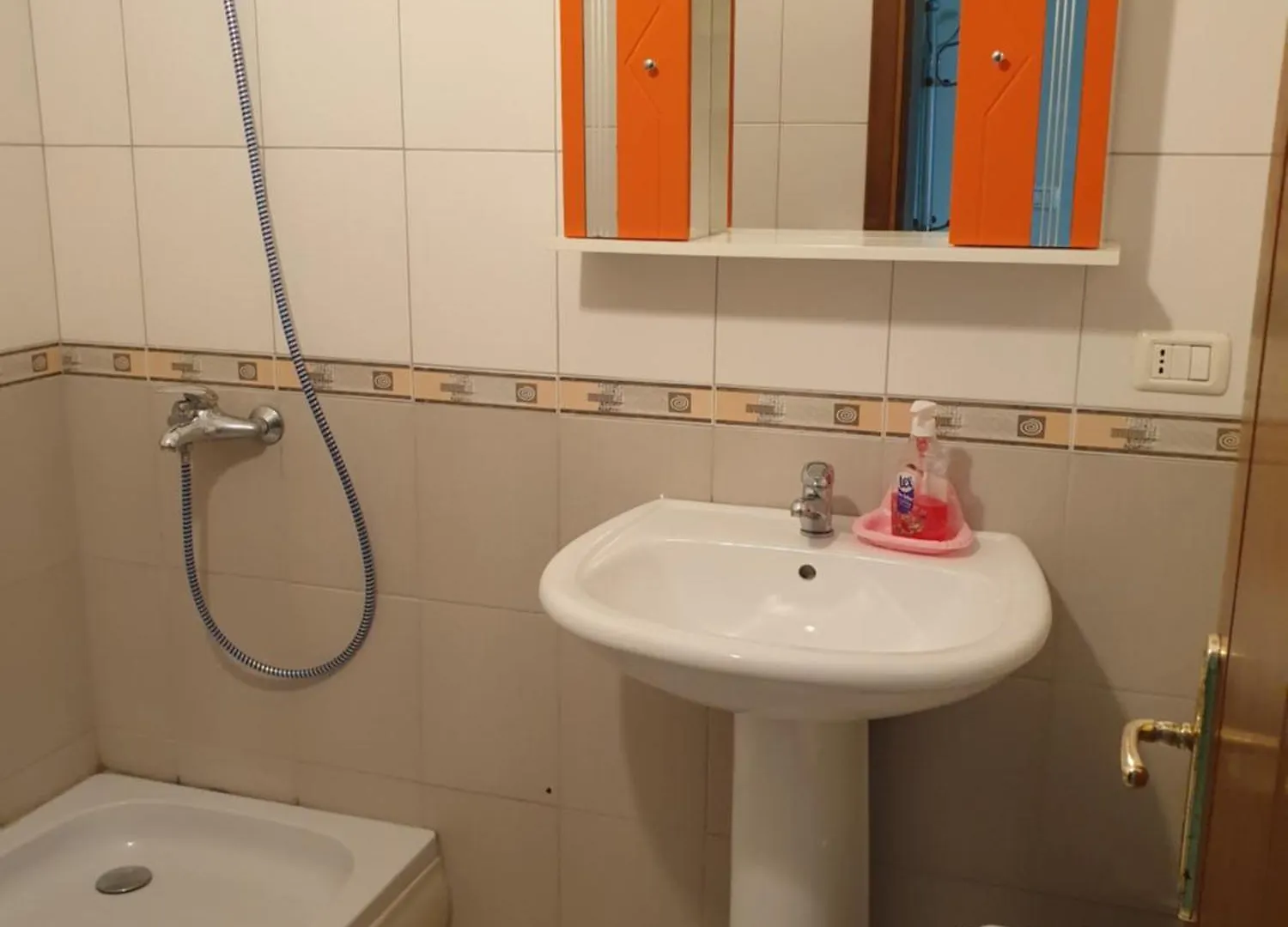 2 Bedroom Apartment 100M From Beach Sarande 0*,  Albania